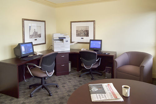 Chateau Nova Kingsway Edmonton Facilities photo